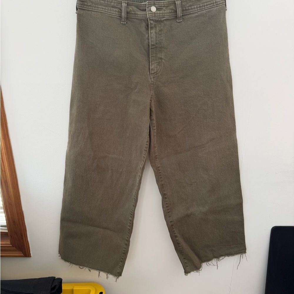 Universal Thread Olive Wide Leg Jeans size 14